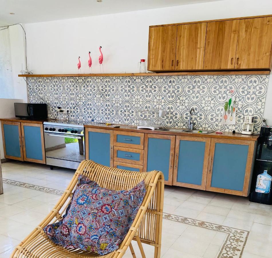 Villa Biru - 500M Batubelig Beach Canggu Exterior foto